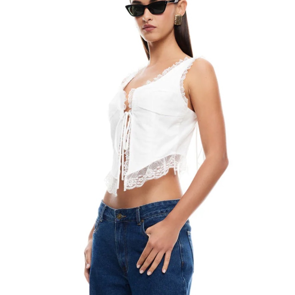 Lioness Resurgence White Lace Tie Crop Cami Tanktop Blouse